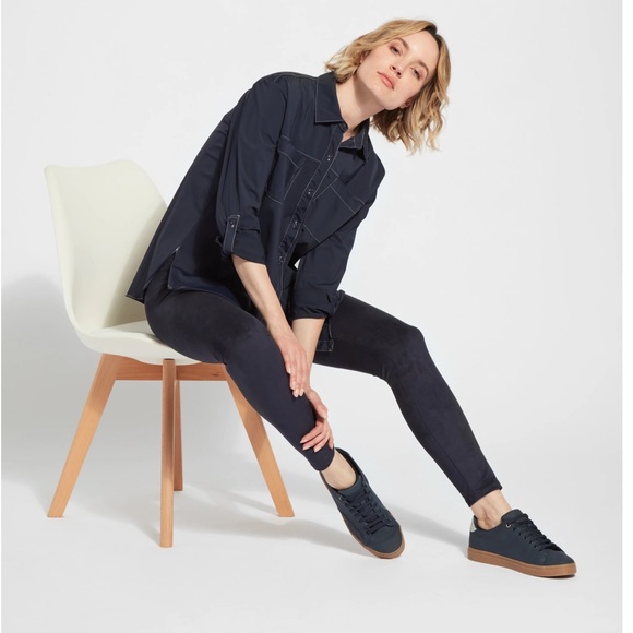 LYSSE Hi Waist Lt Wt Vegan Suede Legging (28.5" Inseam) In True Navy. - Picture 2 of 12